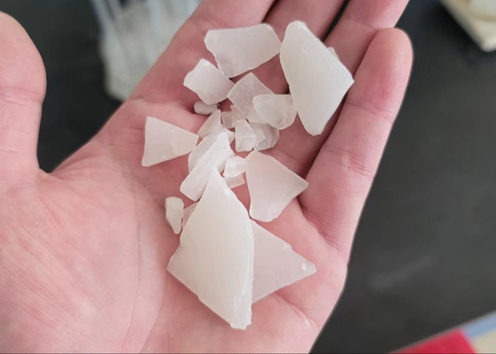 Sulfato de aluminio estable para el tratamiento de aguas y las telas de teñido