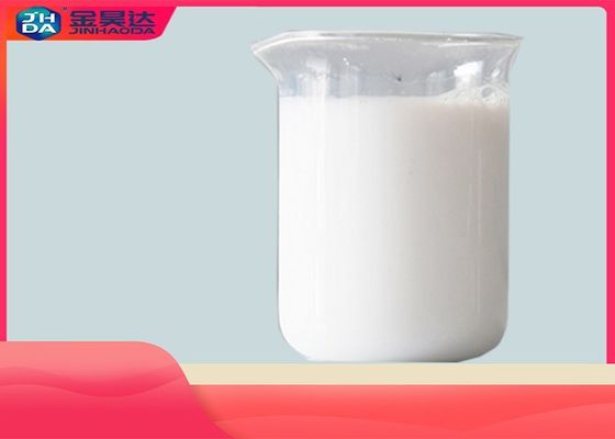 El lustre natural suave de la emulsión aniónica de la cera del sintético del 30% siente húmedo