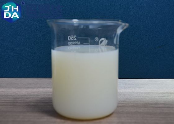 Emulsión aniónica sólida blanca 200kg de la cera de la emulsión ISO14001 el 30% por el tambor