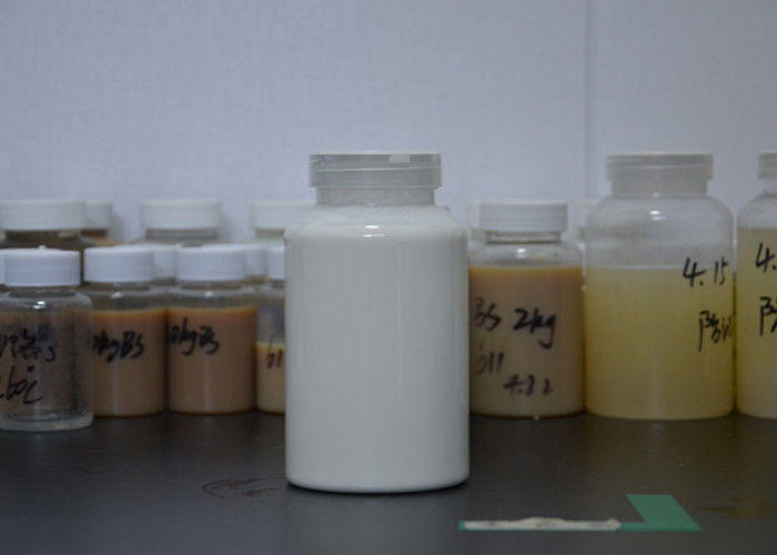 Tipo iónico agente de desgasificación For Paper Making del anión blanco de la emulsión el 30% de la burbuja