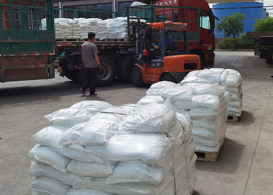 Buen precio Agente de dimensionamiento de superficie para la fabricación de papel Mejora de la resistencia al agua y la resistencia del papel con polímero de reemplazo de almidón JH6056 en línea